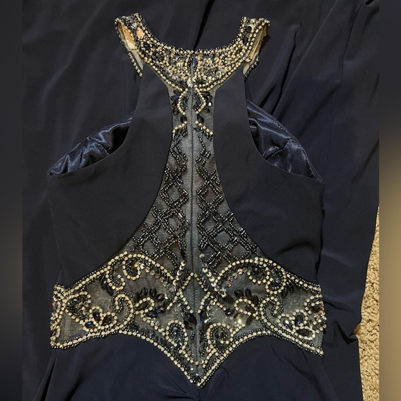 Ellie Wilde Prom Dress Size 0 - Picture 3 of 5